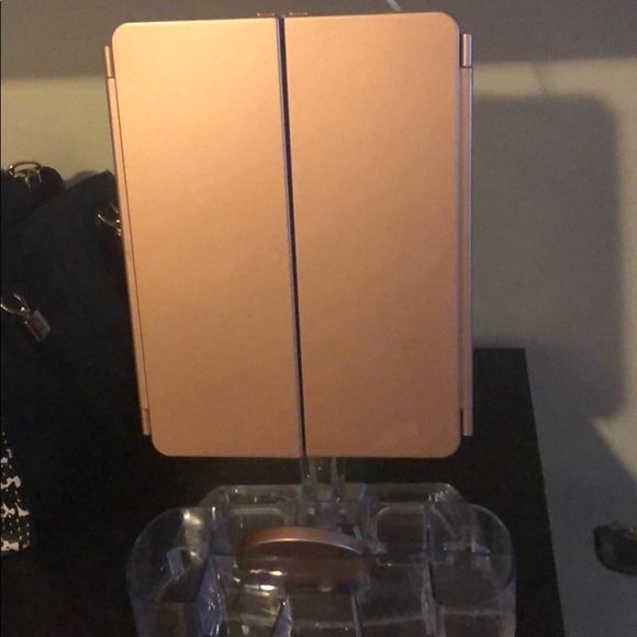 Vanity mirror - Picture 1 of 4